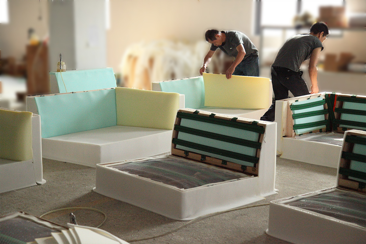 Drei -Sitzer -Innensofa