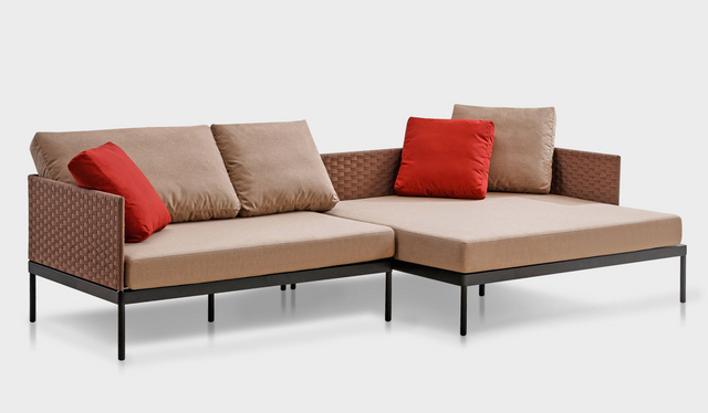Moderne gepolsterte Outdoor-Sofas aus Metall
