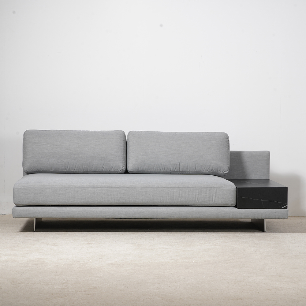 Modernes, zeitgenössisches modulares Outdoor-Sofa