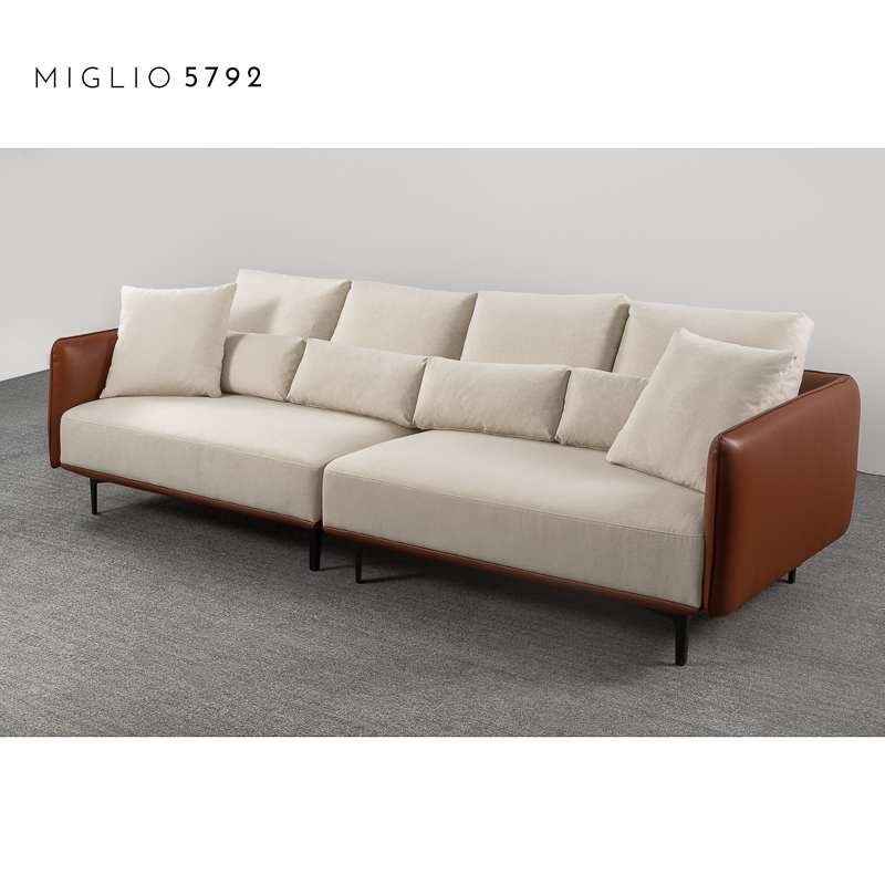 Elegantes, modisches, modernes Stoffsofa M002