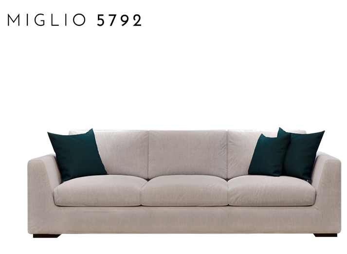 Italienische Möbel, modernes L-förmiges Sofa-Set aus Stoff