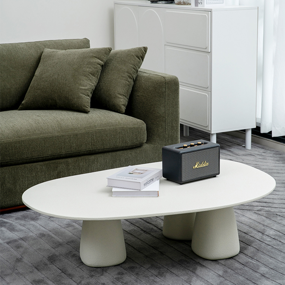 Zeitgenössischer Couchtisch aus Fiberglas für das Wohnzimmer