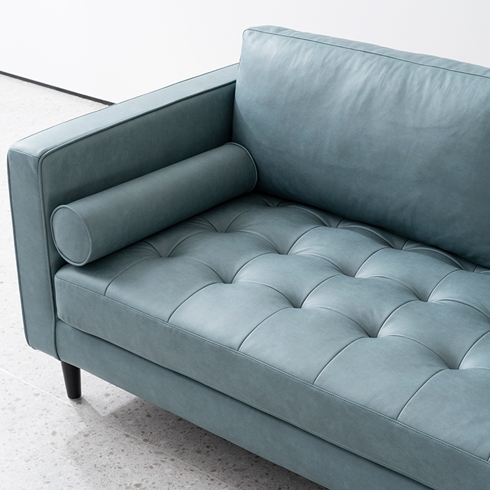 Blaues modernes 2-Sitzer-Ledersofa mit Kissen für das Wohnzimmer