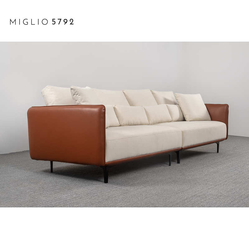 Elegantes, modisches, modernes Stoffsofa M002